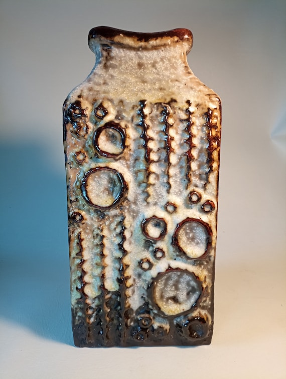 FAT LAVA　WEST GERMAN 　ビンテージ花瓶　tonnieshof Carstens Tönnieshof Ceramic Rectangular Vase Crater Moon Mid