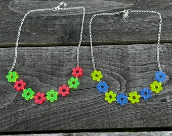 SALE Transluscent Daisy Chain Necklace