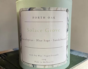 Vela de soja Solace Grove 250g, vela de salvia azul, eucalipto y sándalo, vela de fragancia natural, regalo relajante, vela artesanal.