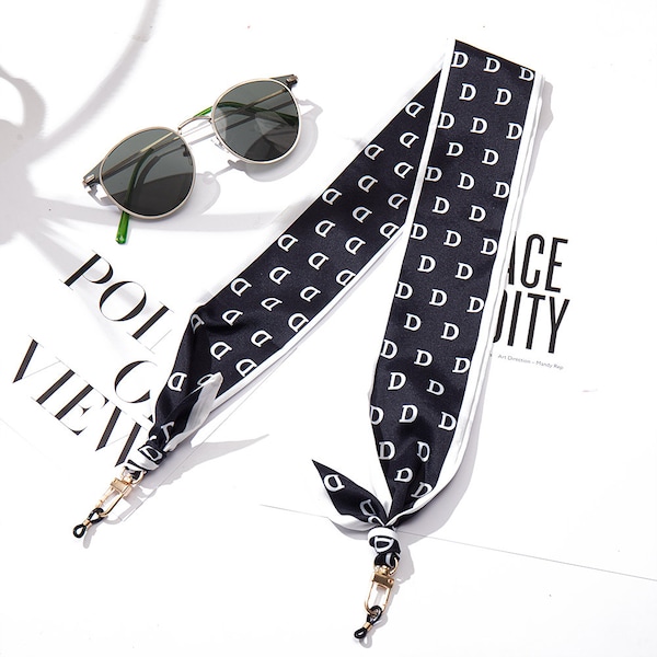 Rania: Modische Seidenschal-Brillenkette / D I O R-Motiv / Glamour Halsband für Sonnenbrillen & Brillenzubehör / Geschenkidee für Frauen