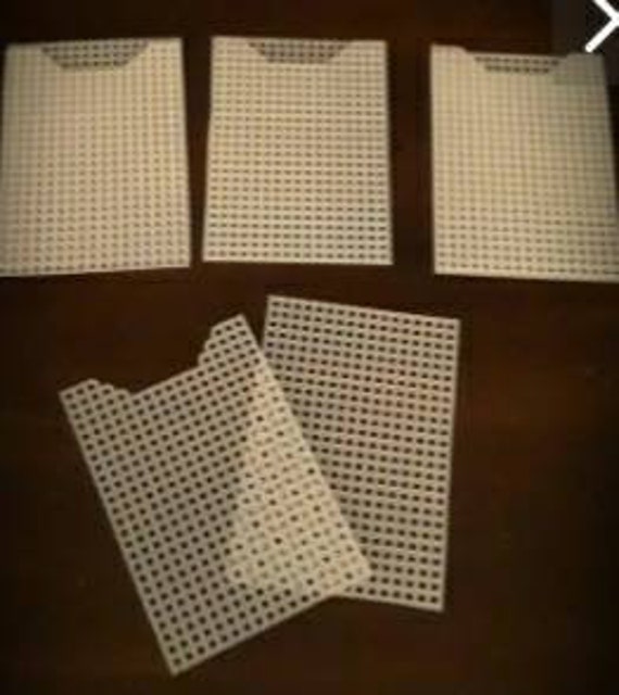 Plastic canvas gift card/ money cutouts