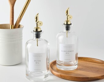 Apothecary Oil Bottle: 500ml Glass Dispenser with Waterproof Label
