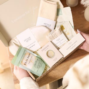 Baby mama Pamper Hamper, New Mum Care Package, First Time Mum, New Baby, Maternity, Pregnancy image 5