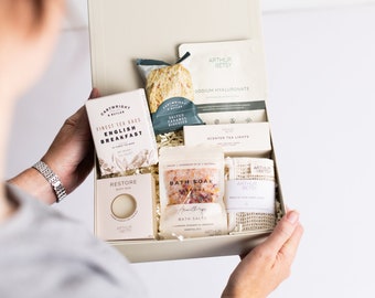 Milestone birthday, personalised gift, birthday gift, anniversary gift, pamper hamper, spa gift for her, Christmas hamper, Christmas gift,