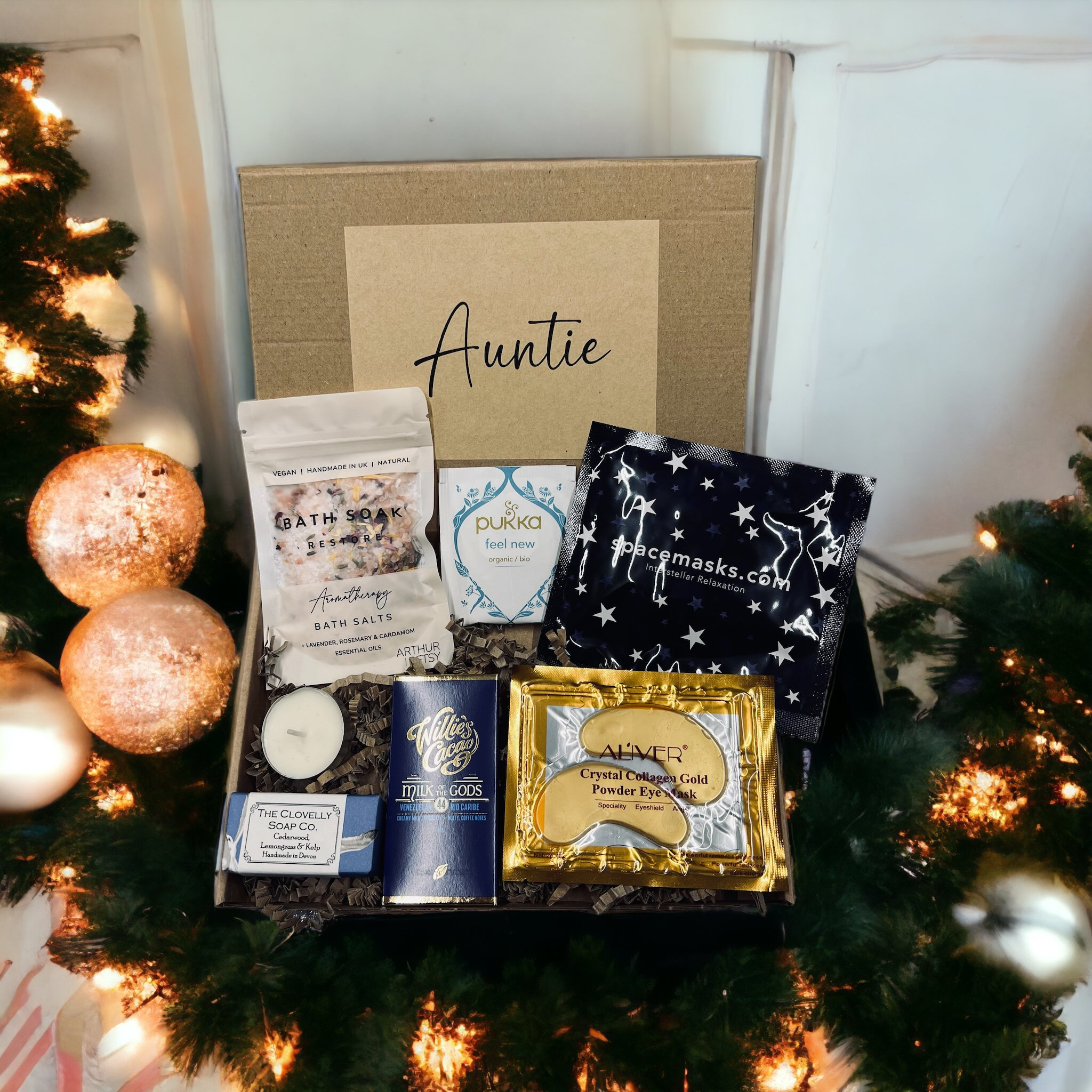 Christmas Gift Box for Auntie Nan mum Friend Mummy