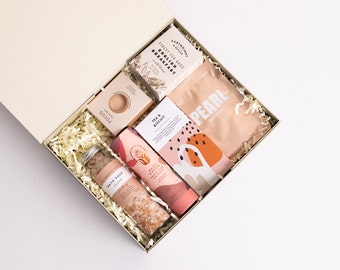 Self-care moments gift, self care gifts, pamper gift,  gifts for her, care package, Spa hamper, Christmas pamper box, Christmas gift