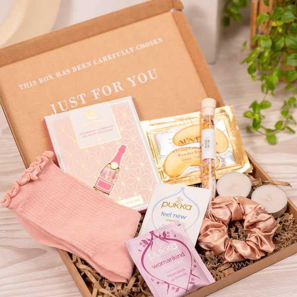 Maternity Gift 60+ Gift Ideas for 2024