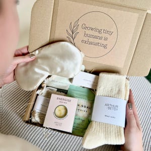 Prezent dla przyszłej mamy, Wychowywanie małych ludzi jest wyczerpujące, Prezenty ciążowe, Prezenty ciążowe, Prezenty na baby shower, Prezent na rozpieszczanie w ciąży, Spa ciążowe