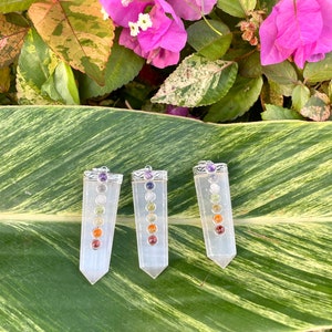 Selenite Chakra Pendant, Chakra Necklace, 7 Chakra Pendant, Chakra Jewelry, Protection Real Gemstone Necklace, Selenite for Cleansing