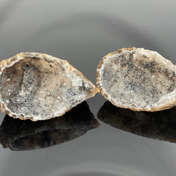 Chalcedony Geode - Etsy