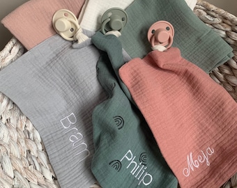 Pacifier cloth with embroidered baby&#39;s name