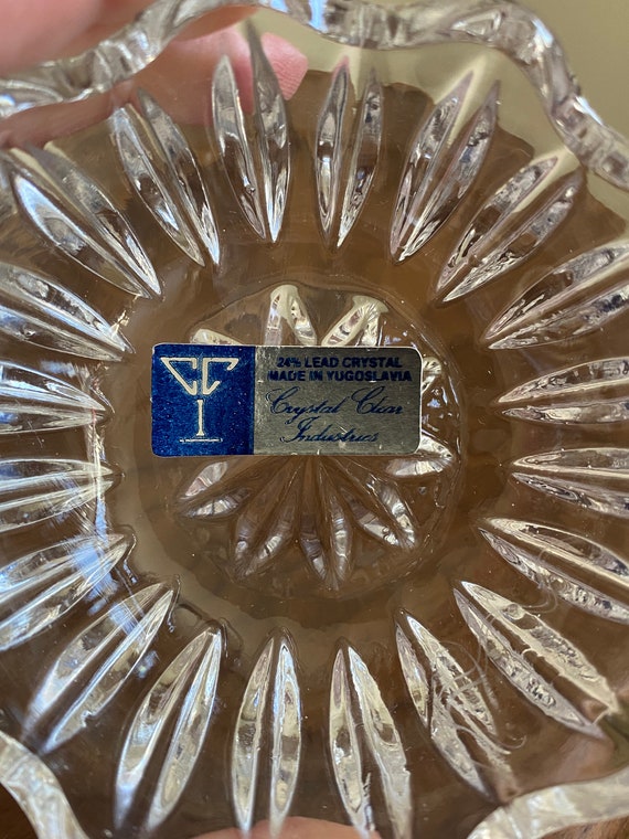Vintage Crystal Clam Shell Lidded Trinket/Jewelry… - image 5