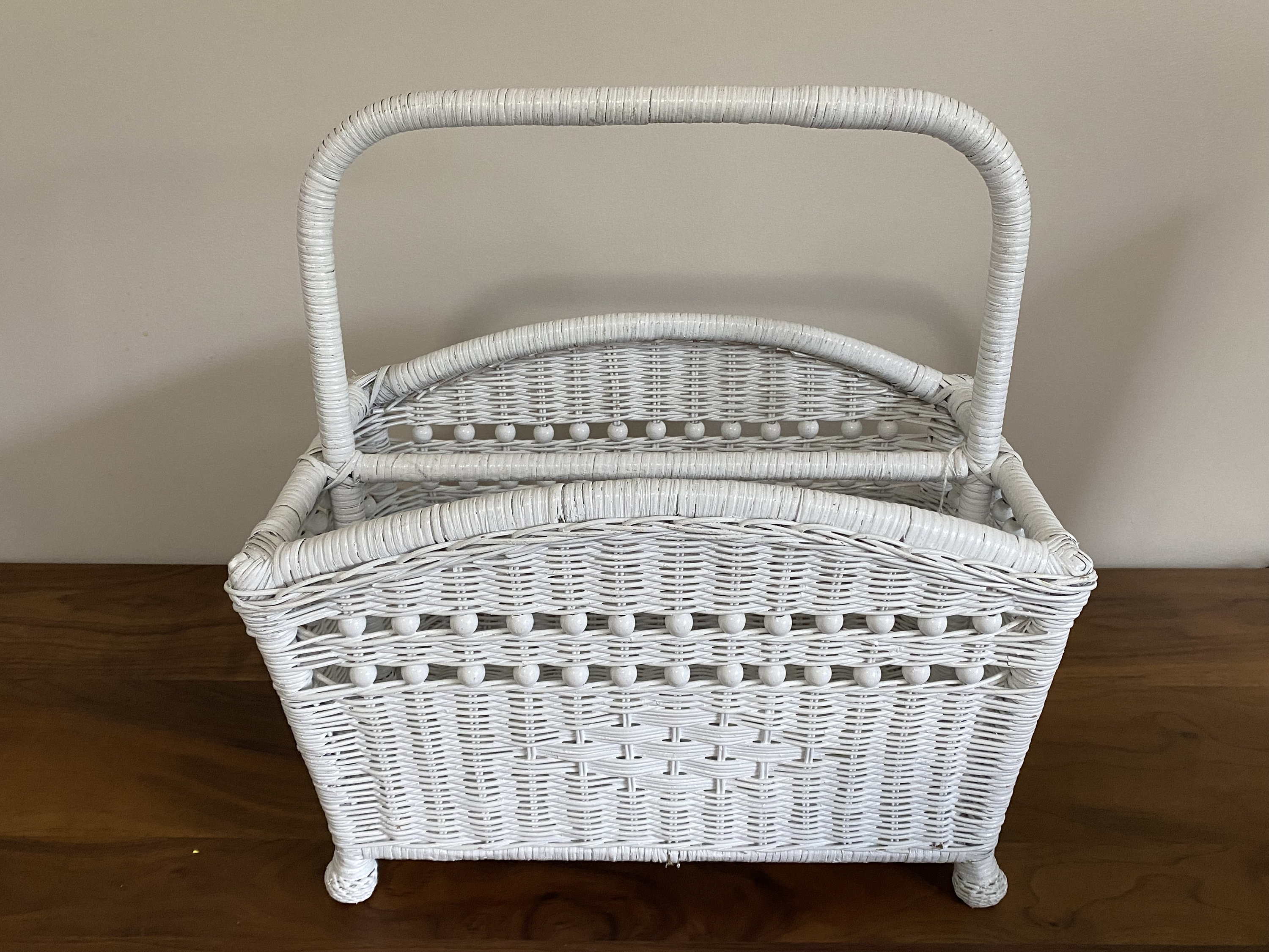 Vintage White Wicker Magazine Basket/holder Etsy