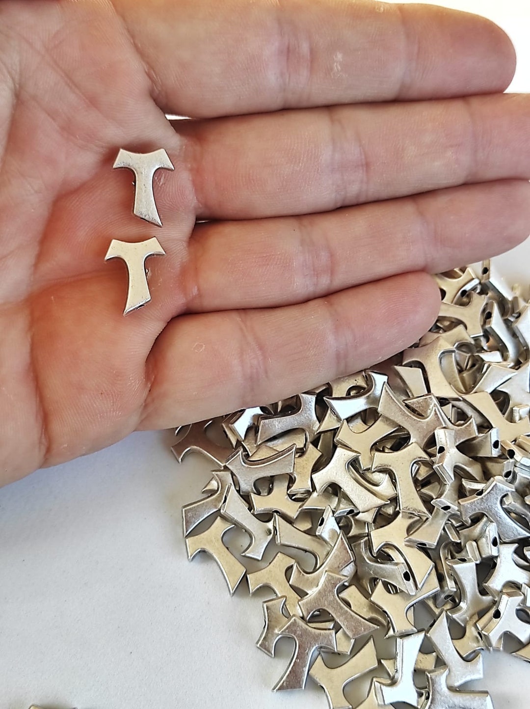 FF11　メタルタグ全６種コンプリートセット　10周年記念ランダムディール タウクロスフランシスコ会のメダル（大量購入）20、50、100、200個