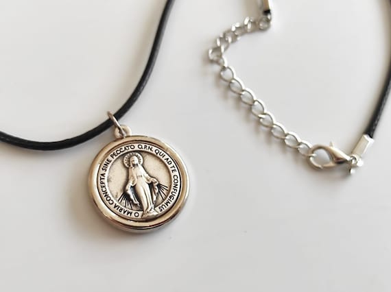 Catholic miraculous clearance medal necklace