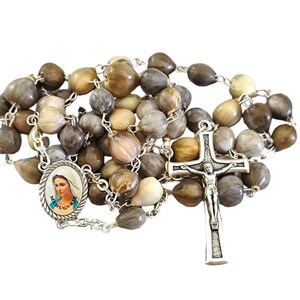 Rosario con perline di semi "Lacrime di Giobbe" in perline di semi naturali fatte a mano, 5 decadi + biglietto regalo