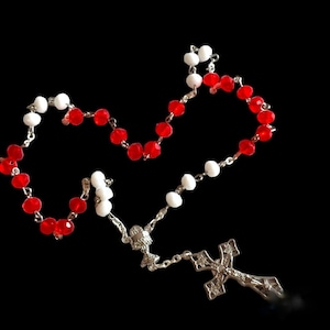 Chaplet of Adoration ROSARY The Chaplet of Adoration Eucharistic Adoration