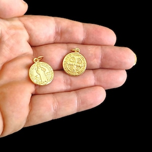 Wholesale Saint St Benedict Medals   10, 20, 30 pcs gold color Holy medals, catholic medals Rosary Part