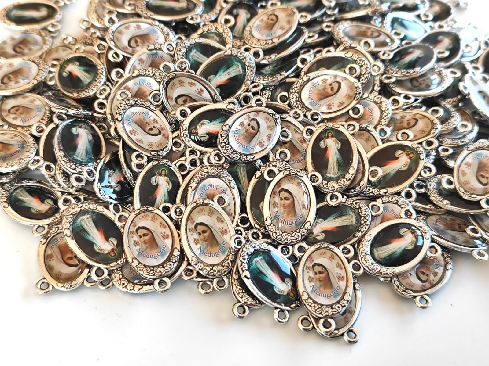 center rosary  10, 20, 50 , 100 pcs catholic medals Rosary Part Our Lady Virgin Mary Jesus
