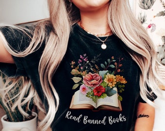 Booktrovert T-shirt,Book Lover Tshirt,Gift For Bookworms,Librarian Shirt,Comfort Colors Love Reading Tee,Teacher Gift,Book Seller Shirt