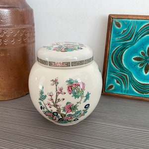 Vintage Sadler Ginger Jar, Asian Floral Design, Lidded Ginger Jar, Porcelain Lidded Pot