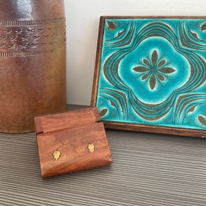 Sweet Wooden Handmade Trinket Box with Brass Inlayb
