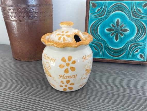 Merveilleux grand pot de miel en céramique fait à la main, conception de  bourdon peint à la main, -  France