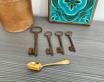 Antique French Rusty Keys, 4 Heavy Iron Door Keys, French Skeleton Keys