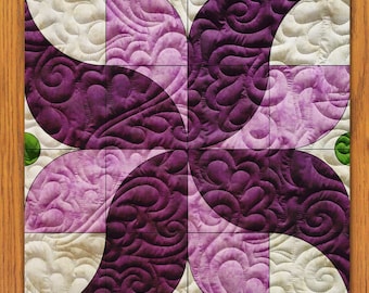 Drunkard Roses Quilt Block PDF Pattern With Video Tutorial || 16, 18, 20, 22, and 24 Inch Size Versions Included