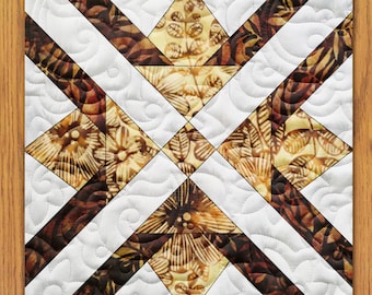 Ribbon Laces Quilt Block PDF Pattern With Video Tutorial || 6, 8, 10, 12, and 14 Inch Size Versions Included