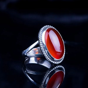 Silver Women Red Agate Aqeeq  Ring, Red Gemstone Silver Ring for Women, Red Stone Ring, Sterling Silver Ring, Signet Ring , Gift for Her