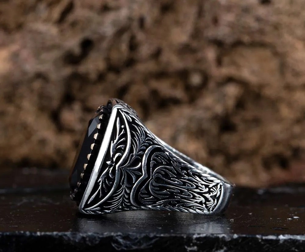 Vintage Medieval 925 Sterling Silver Gothic Black Zircon