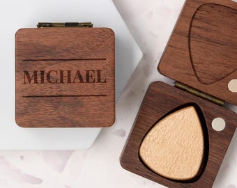 Personalisierte Walnuss-Gitarren-Pick-Box, Musiker mit Gravur