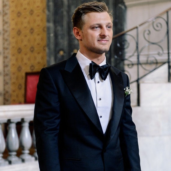 Vintage cheap bow tie