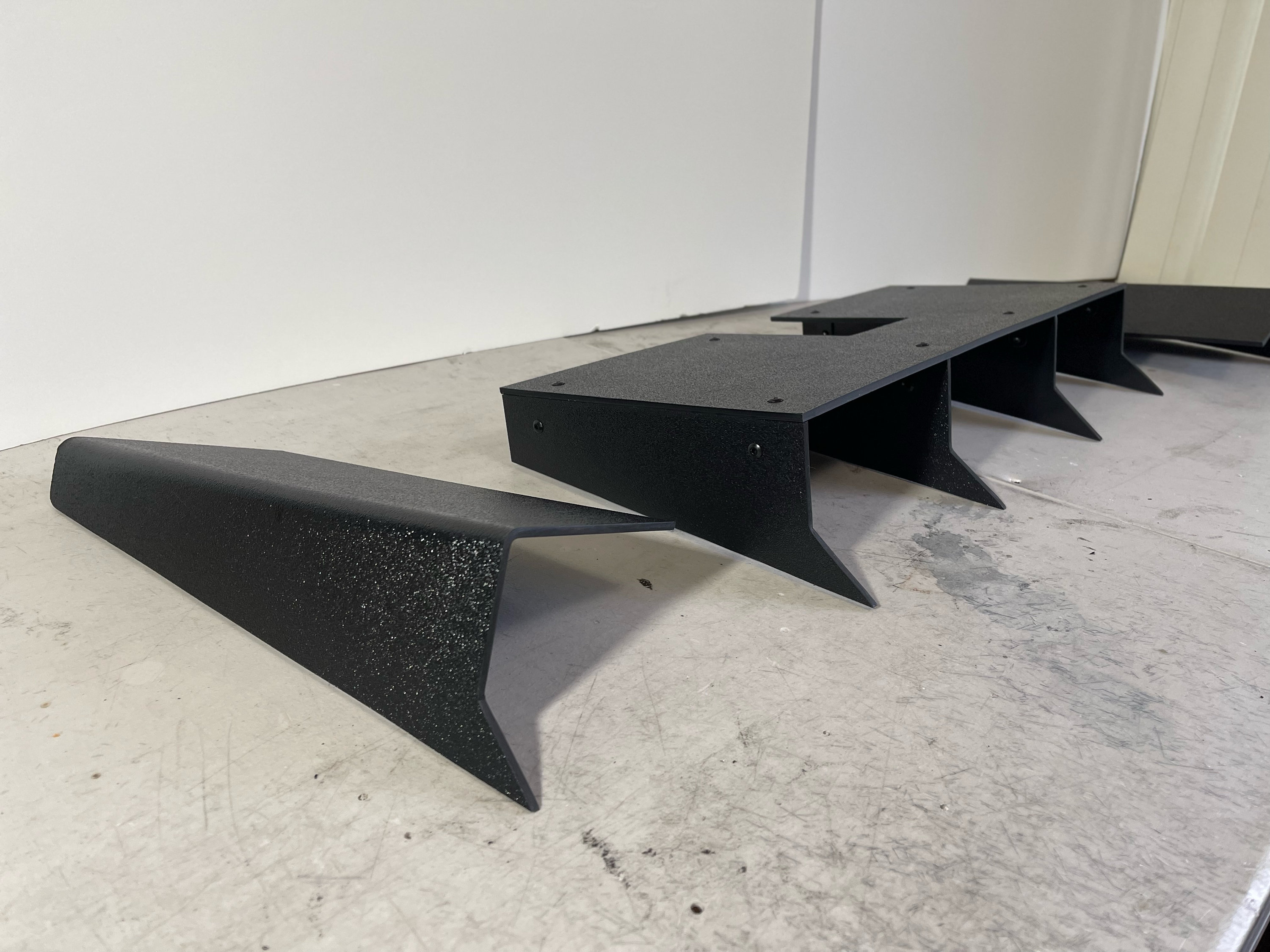 Glossy Black Rear Bumper Diffuser With 4 Shark Lips For Honda Civic Si – Sporty Look!