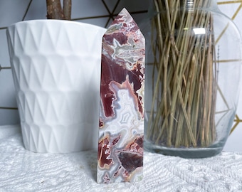 Crazy Lace Agate Tower: Druzy Crystal Healing Stone, Home Decor – U47