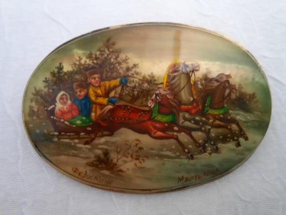 Vintage Hand-Painted Fedoskino Brooch “Troika Sleigh Ride” • Signed Martynyuk