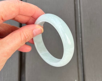 JCH030-OL 56.8/48.2mm Certified Untreated Grade A Jade Bracelet｜缅甸翡翠A货手镯 Burmese Jadeite Bangle｜Oval Icy Light Green 贵妃冰晴绿