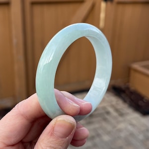 24075L Certified Untreated Grade A Jade Bracelet - Round 53.5mm (缅甸翡翠A货手镯Burmese Jadeite Bangle, Green 甜果绿)