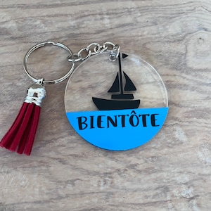 Personalised Keyring with Sailing theme - Yacht, sailing boat design. Gift Idea for those who love sailing.