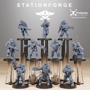 Grim Guard Jungle Fighters (10) - Station Forge - Tabletop Wargaming Corps Human