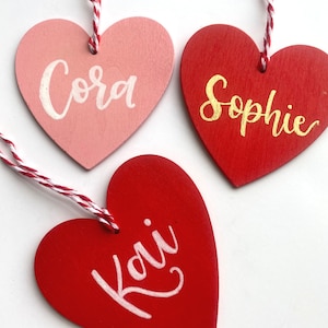 Valentinstag Tags, Holz Herz Namensschilder, Holz Namensetiketten, Valentinstag Geschenkkorb Tag