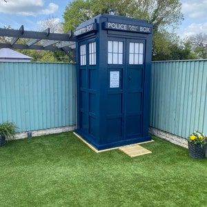 Full Size Tardis image 2