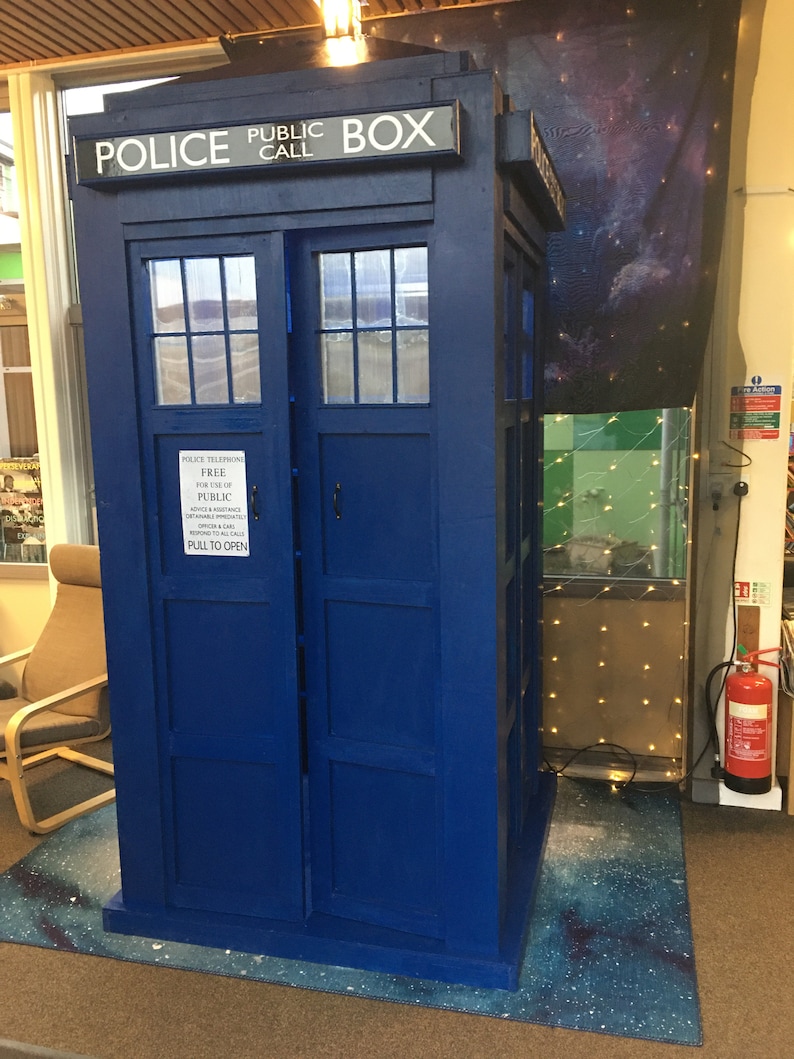 Full Size Tardis image 4