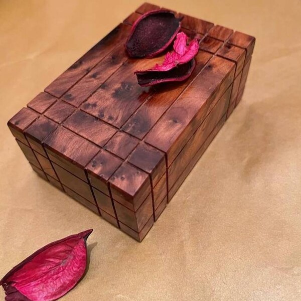 Caja de rompecabezas de madera de regalo hecha en madera de Thuya - joyería pequeña caja de madera hecha a mano de Thuya - Rompecabezas mágico de madera -caja de seguridad secreta-Día de Valantine