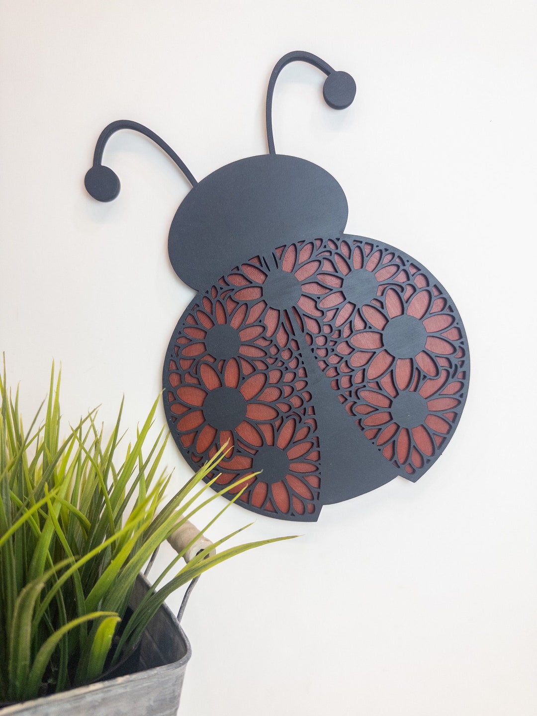 Daisy Lady Bug Wall Hanging, Door, or Shelf Decor Etsy