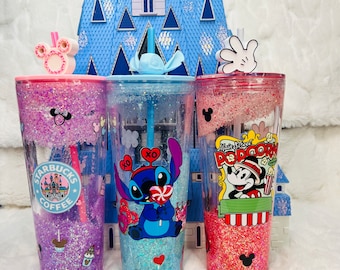 Snow globe Mouse and Alien. 24oz acrylic cup