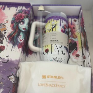 Glow in the Dark Jack & Sally Halloween cup. Stainless steel 40oz cup. image 5