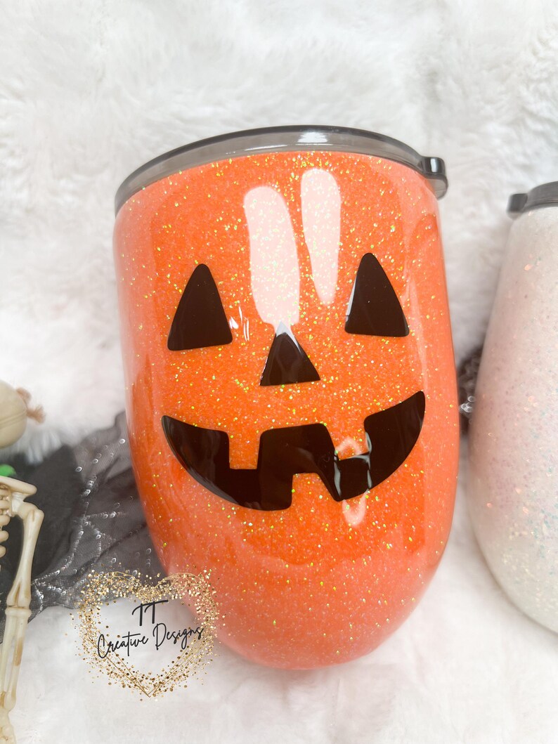 Glow in the dark glitter wine cup ghost and pumpkin. Etsy.de