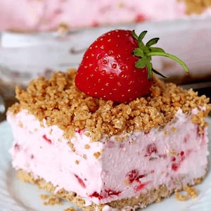 BEST RECIPES For Easy Frozen Strawberry Dessert Download. image 1